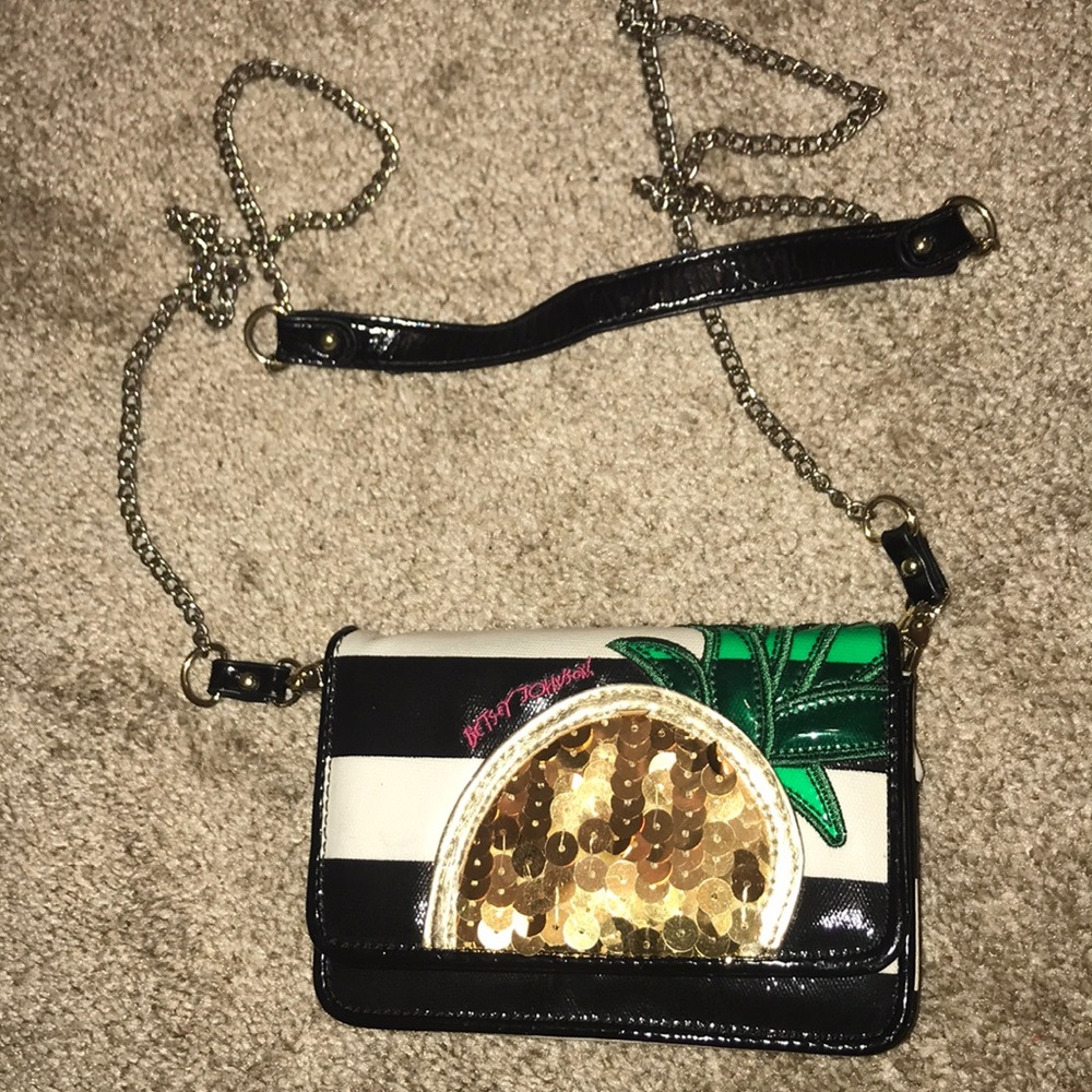 betsy johnson clutch